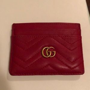 Gucci GG red cardholder